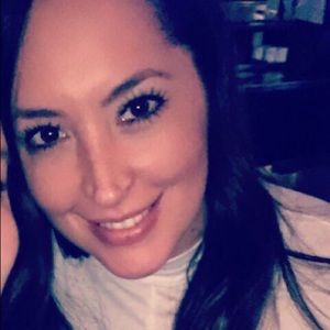 Meet your Posher, Jen